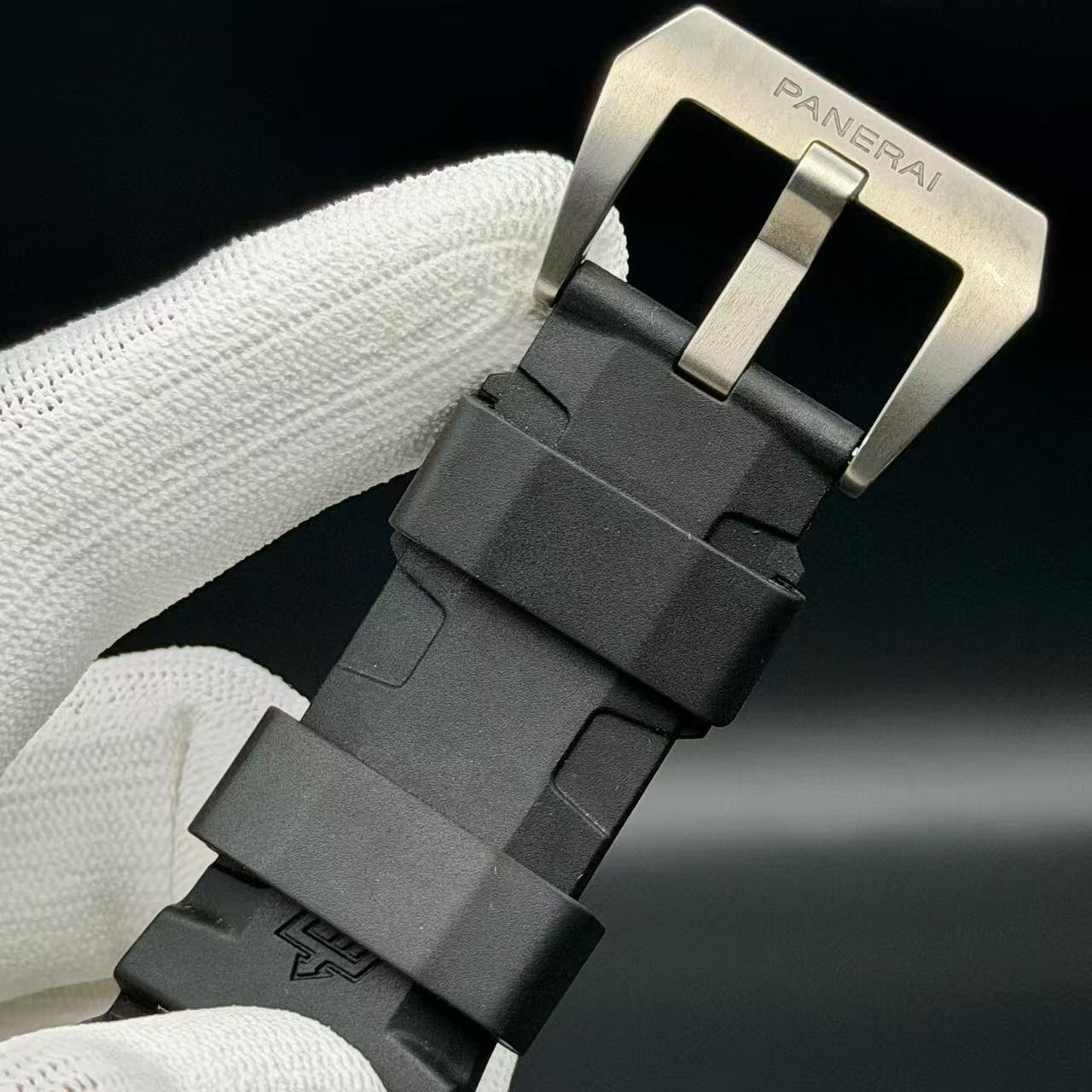 PAM01389 - Image 7