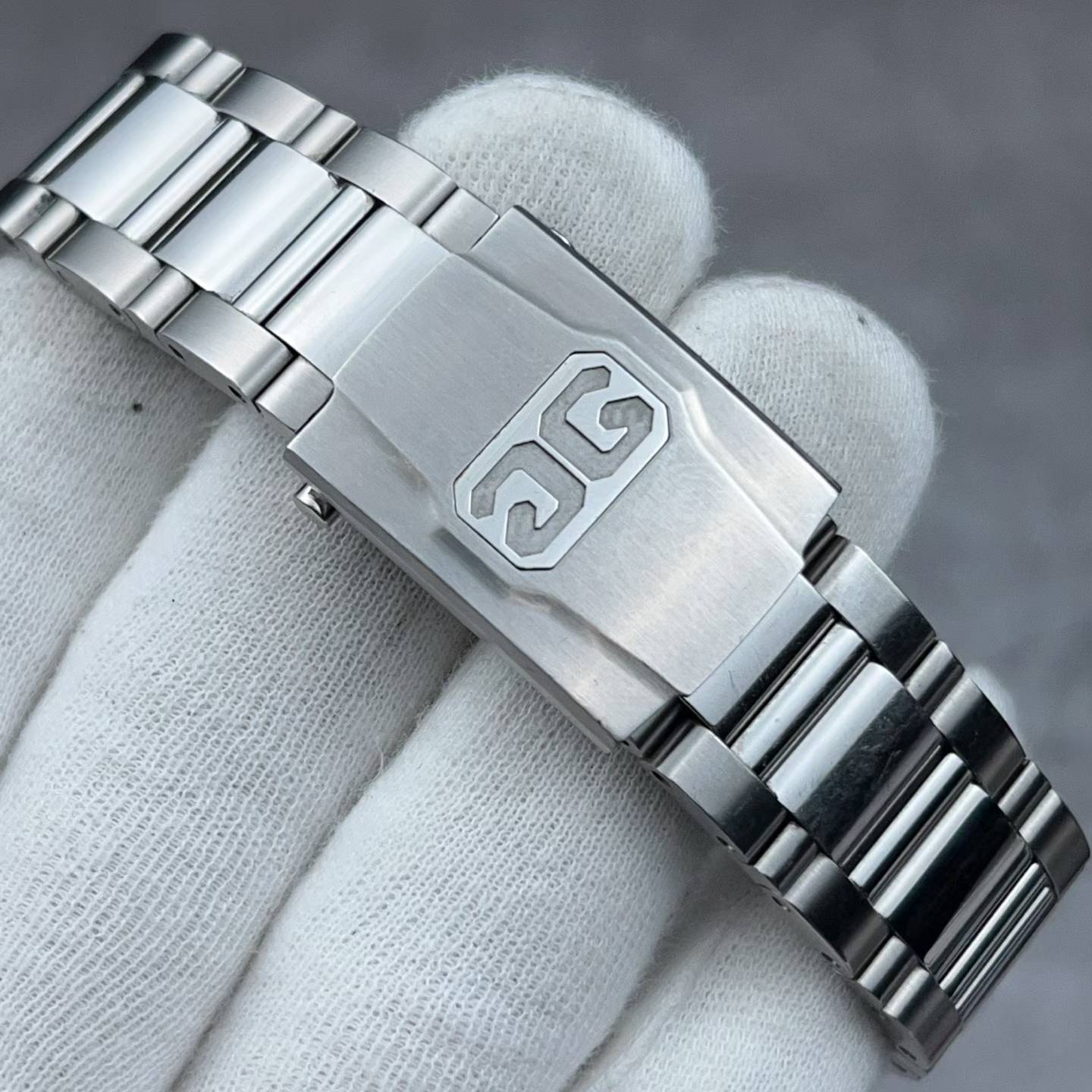 1-37-02-09-02-70 - Image 6