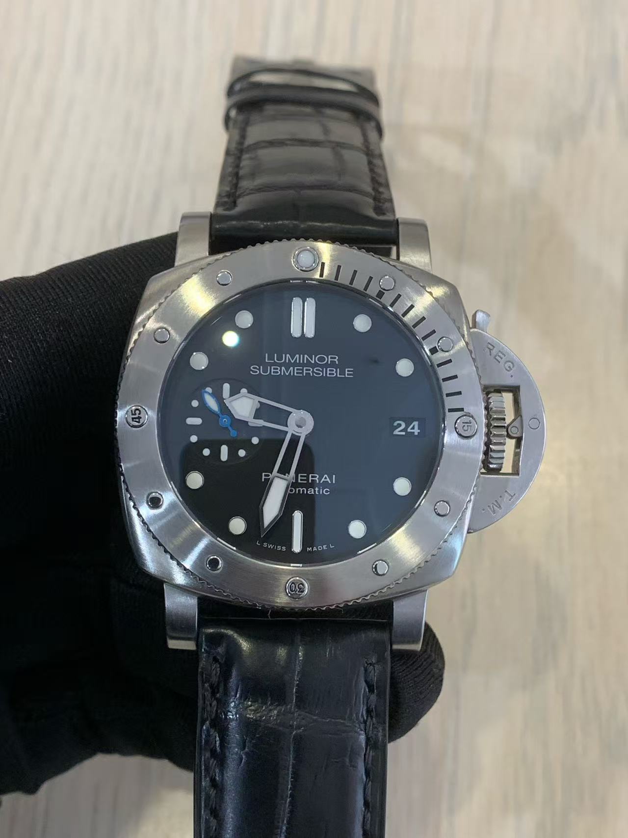 PAM00682 - Image 2