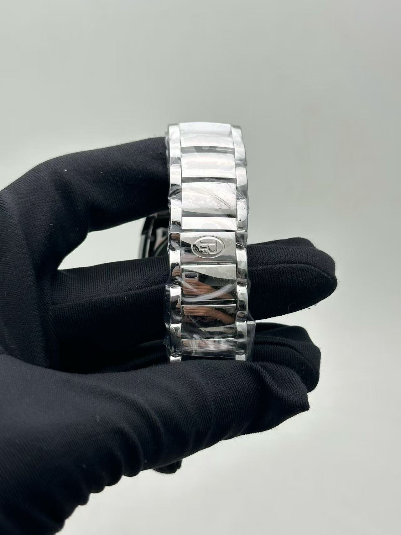 PF006811.03 - Image 5