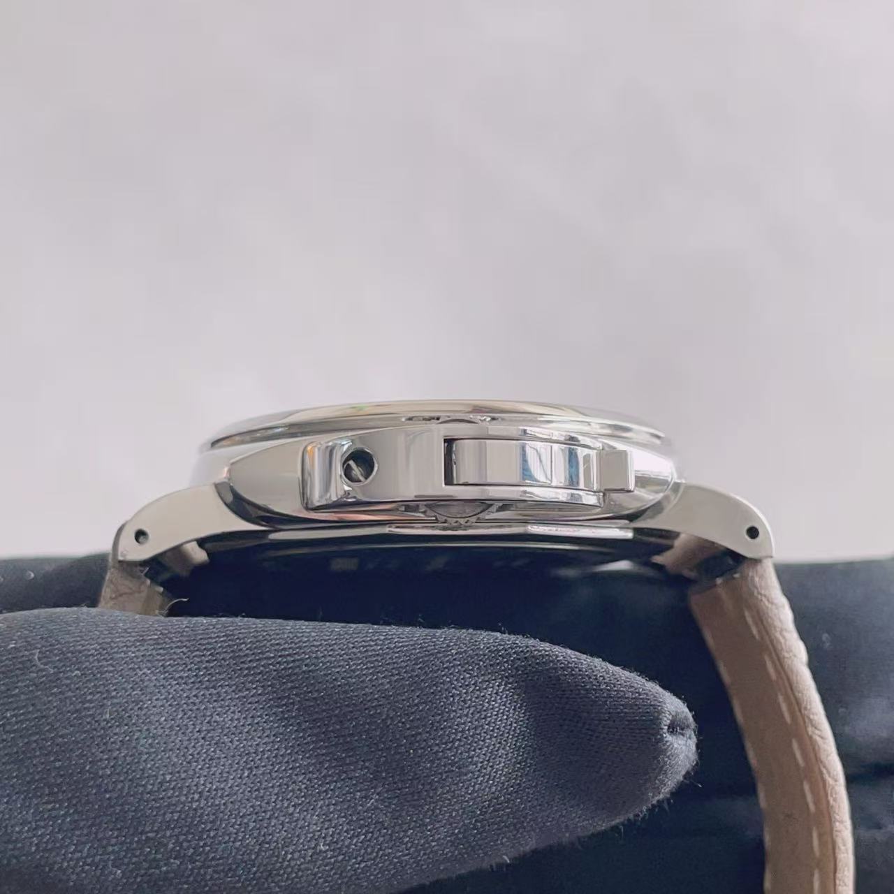 PAM01043 - Image 5