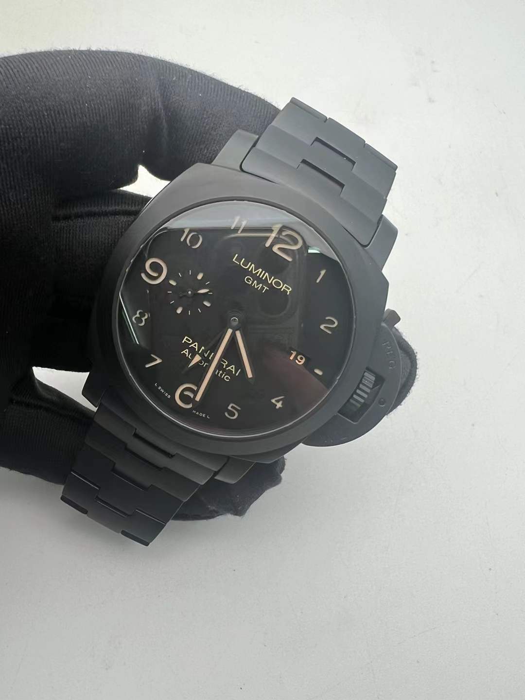 PAM01438 - Image 4